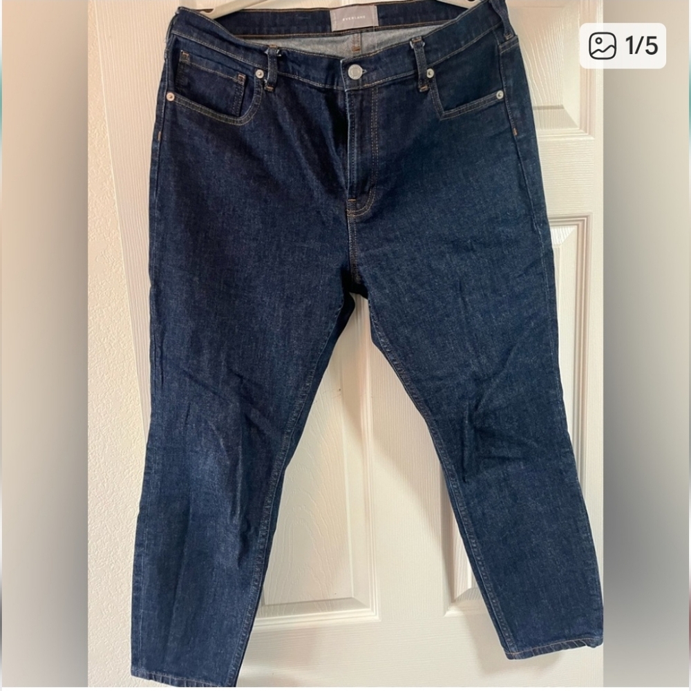 Everlane Blue Jeans Women's Size 33 Slim Ankle Jeans. Excellent Condition.